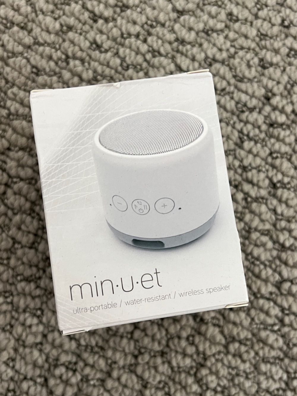 minu.et Portable Wireless Speaker in White, mini beats on the go NWT